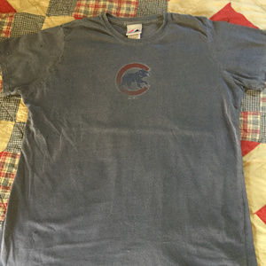 Vintage Grey Chicago Cubs t-shirt